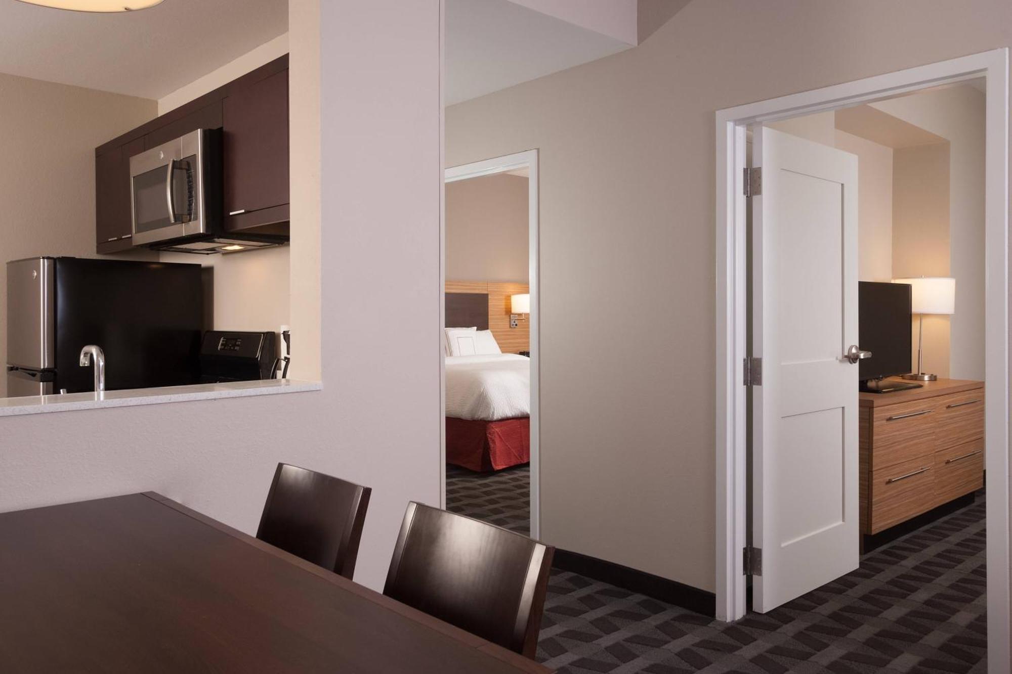 Towneplace Suites By Marriott Charleston Airport/Convention Center North Charleston Exterior photo